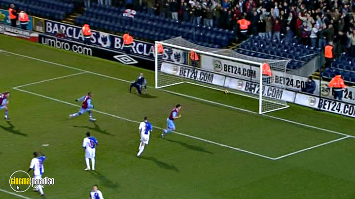 A still #2 from Gareth Barry: Aston Villa My Career (2008)