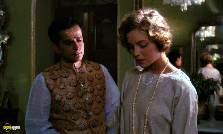 A still #24 from Heat and Dust (1983)