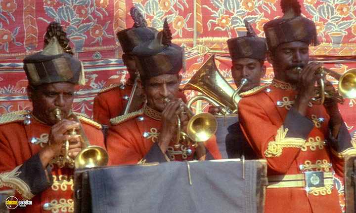 A still #22 from Heat and Dust (1983)