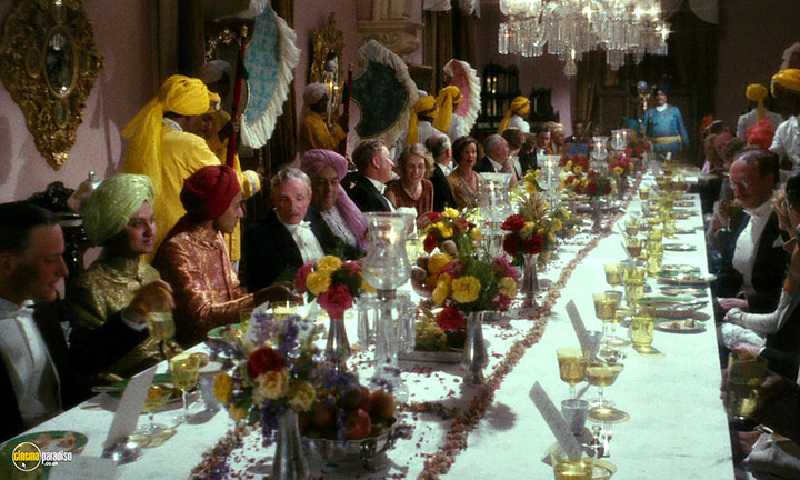 A still #33 from Heat and Dust (1983)