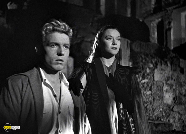 A still #19 from Orphee (1950)