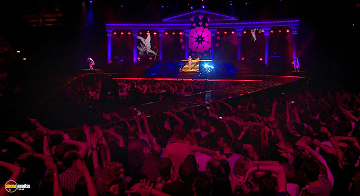 A still #18 from Kylie Minogue: Aphrodite Les Folies: Live in London (2011)