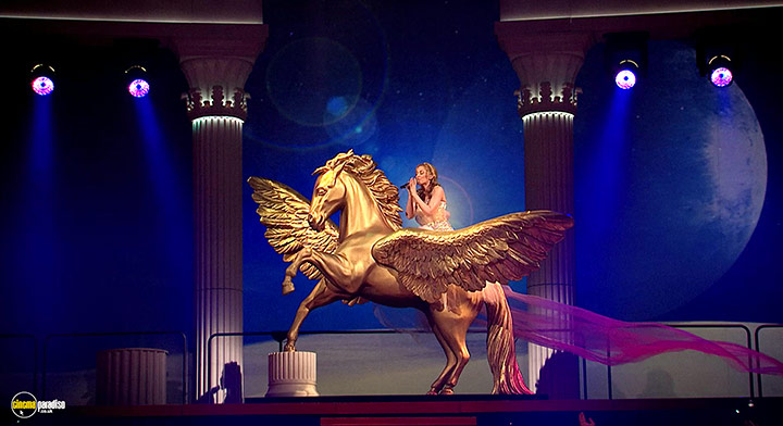 A still #10 from Kylie Minogue: Aphrodite Les Folies: Live in London (2011)