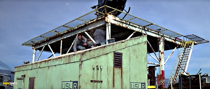 A still #98 from Face/Off (1997)