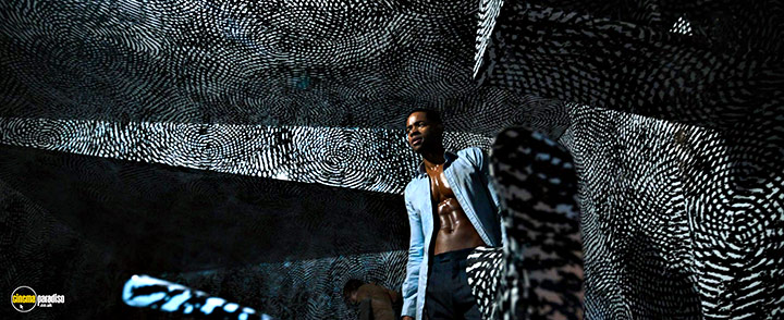 A still #16 from Escape Room (2019)