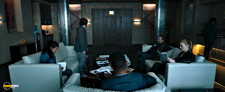 A still #4 from Escape Room (2019)