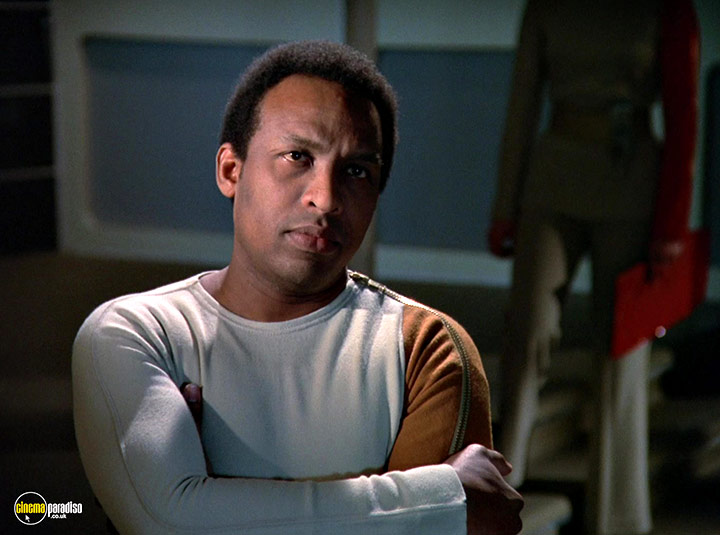 A still #17 from Space: 1999: Series 1 (1975)