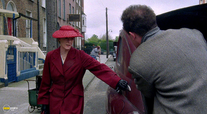 A still #40 from The Lonely Passion of Judith Hearne (1987)