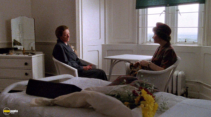A still #50 from The Lonely Passion of Judith Hearne (1987)