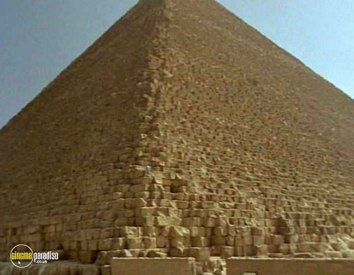 A still #19 from Ancient Egyptians: King Sneferu: King of the Pyramids (2005)