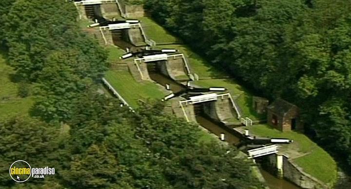 A still #5 from Britain from the Air (2006)