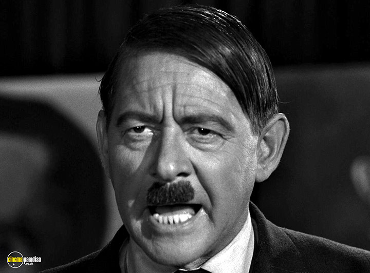 A still #14 from The Twilight Zone: Series 4 (1963)