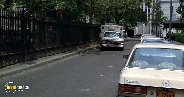 A still #11 from Times Square (1980)