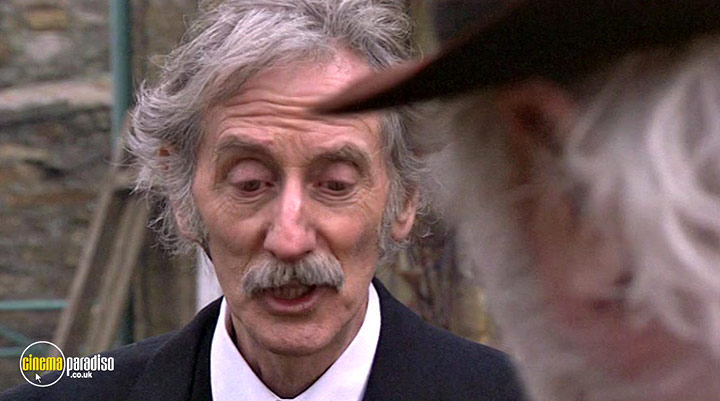 A still #14 from Heartbeat: Series 10 (2000)