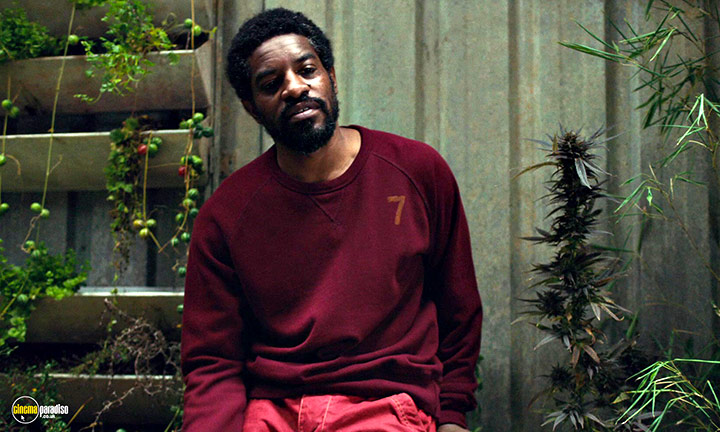A still #13 from High Life (2018)