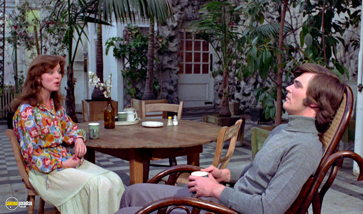 A still #6 from Prey (1977)