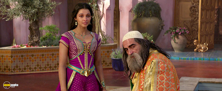 A still #79 from Aladdin (2019)