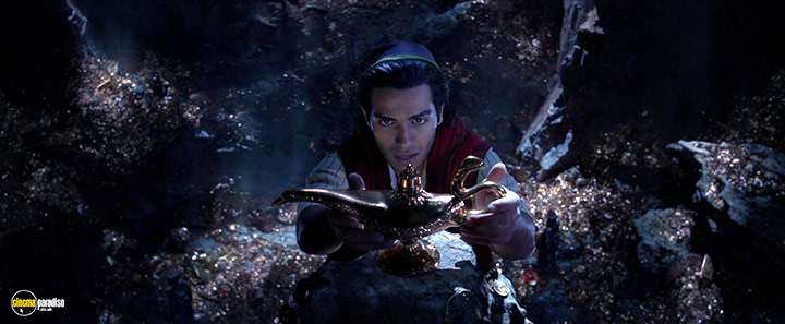 A still #86 from Aladdin (2019)
