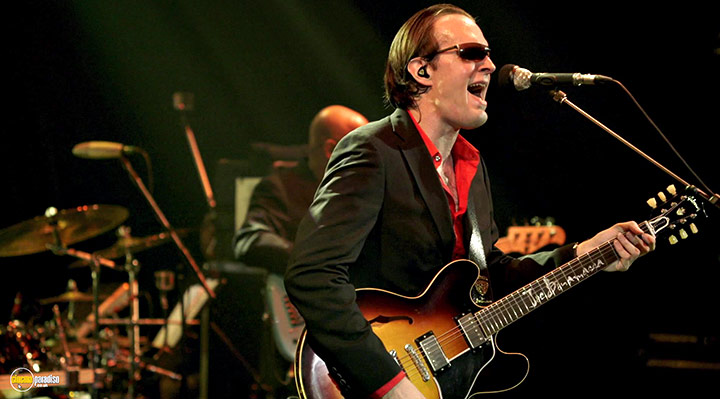 A still #20 from Joe Bonamassa: Tour De Force: Shepherd's Bush Empire (2013)