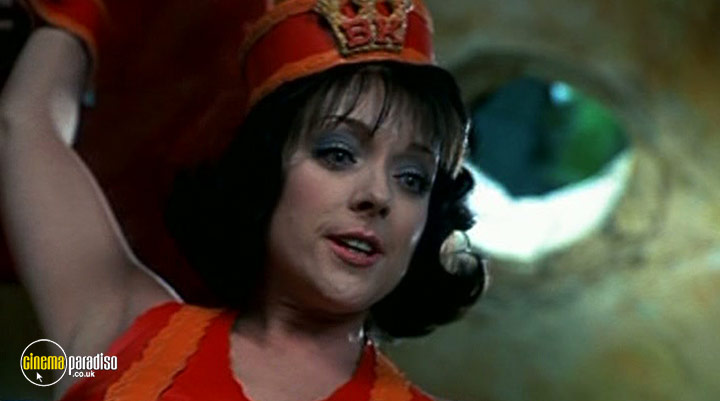 A still #4 from The Flintstones in Viva Rock Vegas (2000)