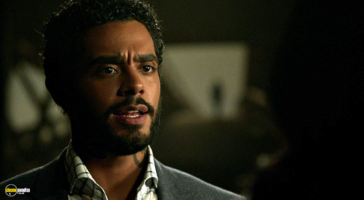 A still #10 from Shadowhunters: Series 2 (2017)