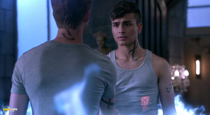 A still #7 from Shadowhunters: Series 2 (2017)