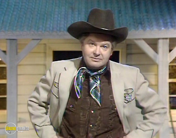 A still #2 from The Benny Hill Show: The 1970 Annual (1970)