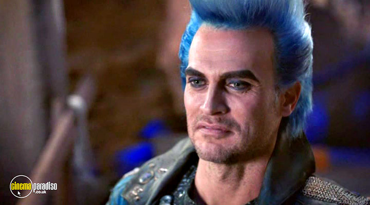 A still #20 from Descendants 3 (2019)