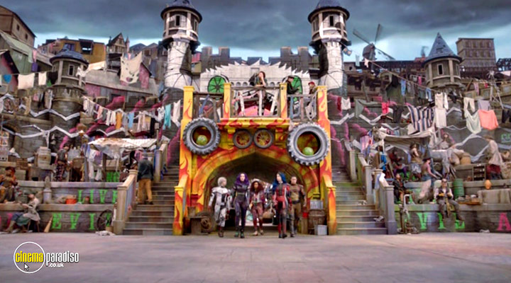 A still #18 from Descendants 3 (2019)