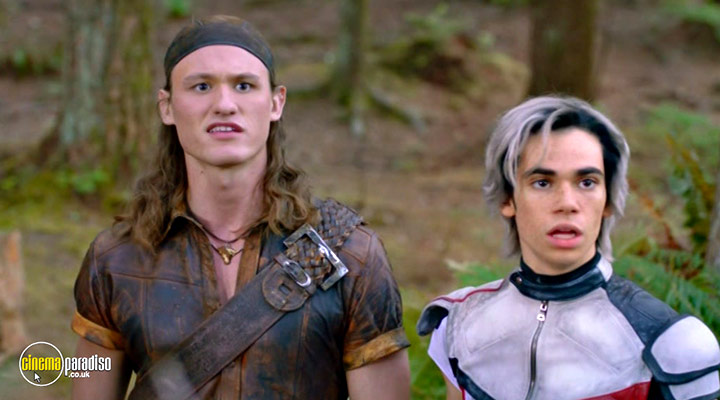 A still #9 from Descendants 3 (2019)