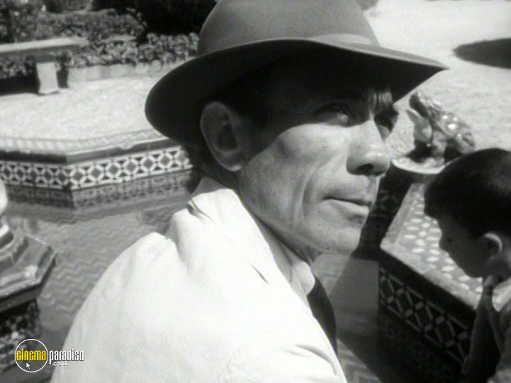 A still #4 from Man of the World: Series (1963)