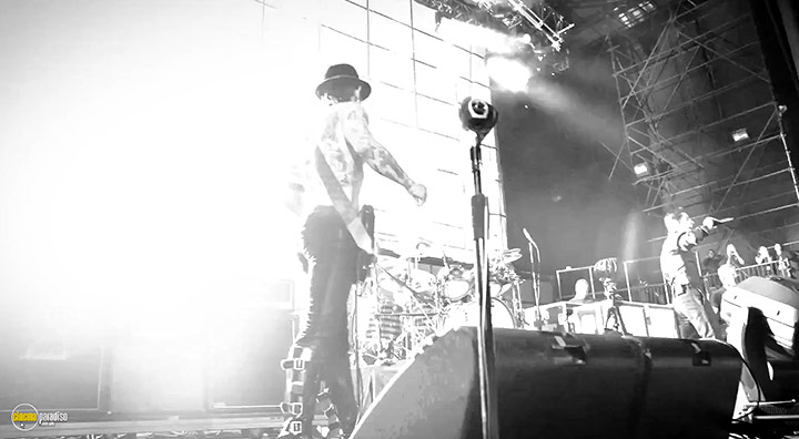 A still #3 from Jane's Addiction: Alive at Twenty-Five (2016)