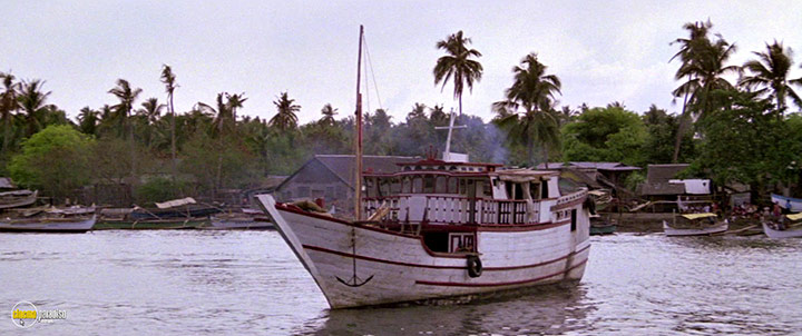 A still #10 from Gwendoline (1984)