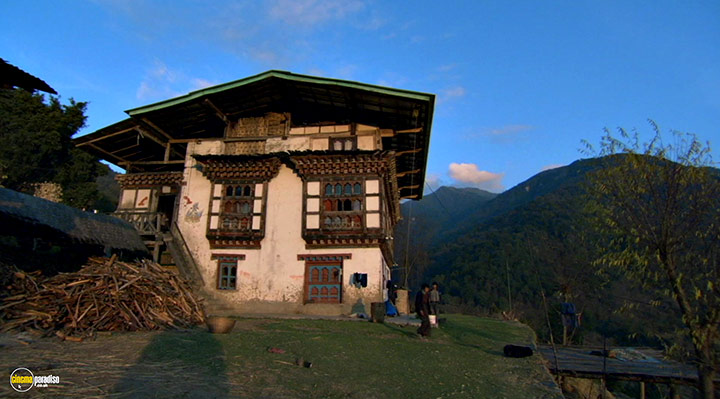A still #4 from Dan Cruickshank's Adventures in Architecture (2008)