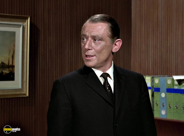 A still #109 from Man in a Suitcase: Series (1968)