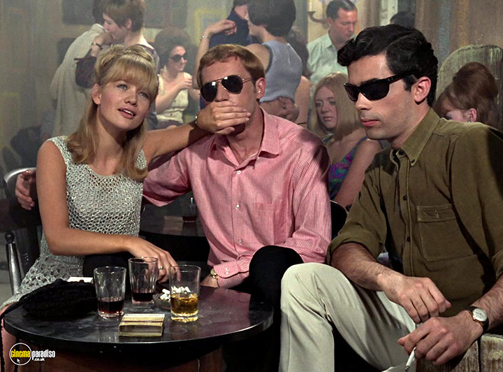 A still #122 from Man in a Suitcase: Series (1968)