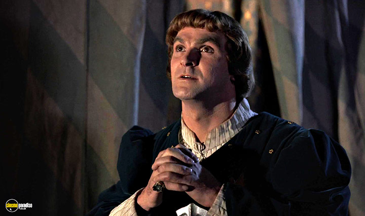 A still #55 from Richard III (1955)