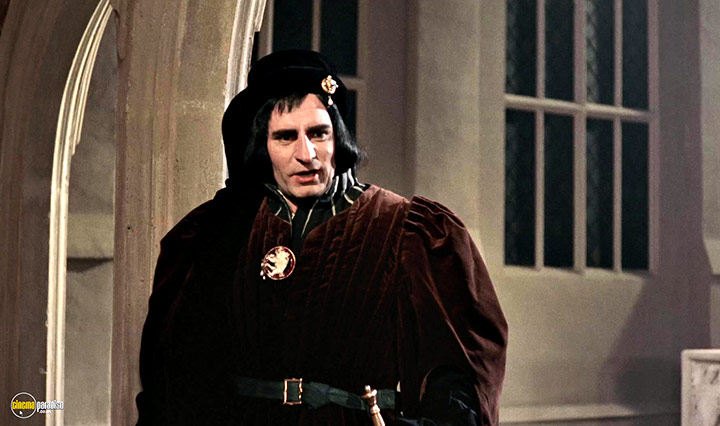 A still #58 from Richard III (1955)