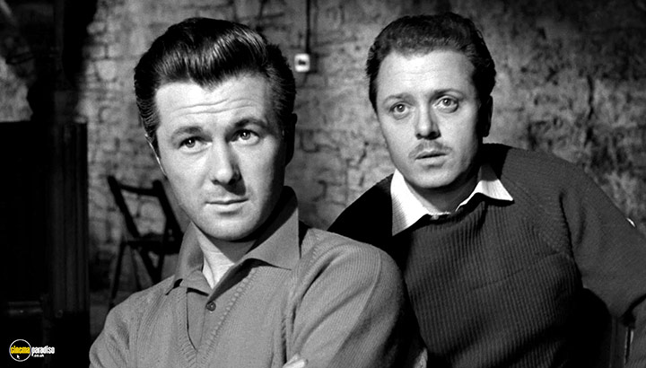 A still #9 from The League of Gentlemen (1960)