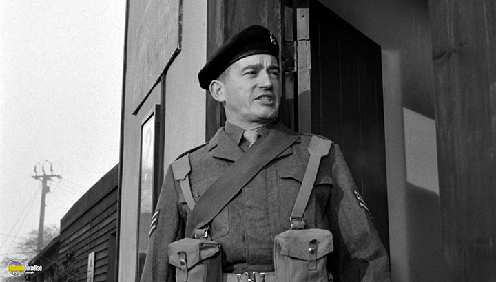 A still #33 from The League of Gentlemen (1960)