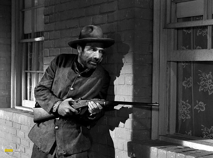 A still #23 from The Twilight Zone: Series 3 (1961)