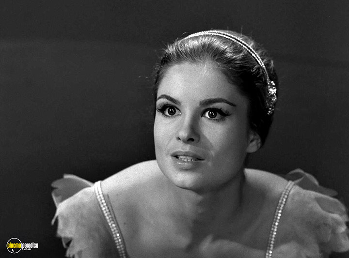 A still #13 from The Twilight Zone: Series 3 (1961)