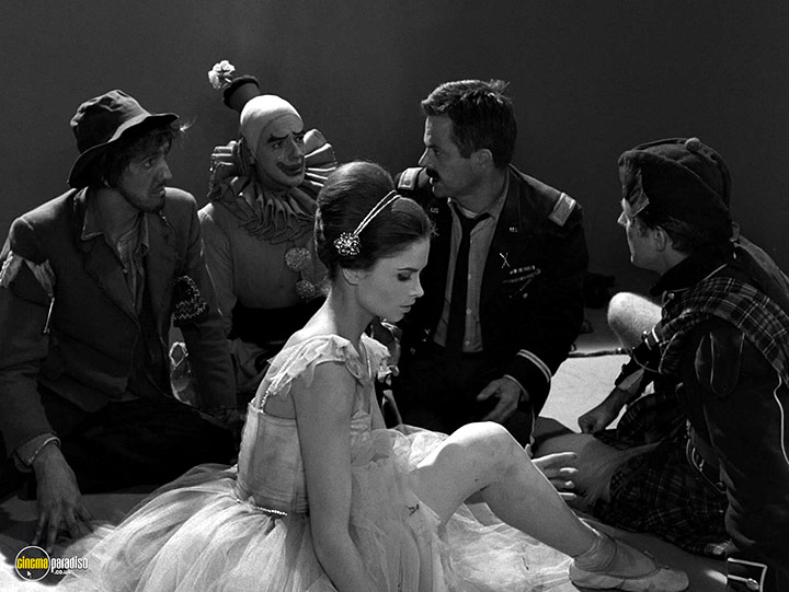 A still #10 from The Twilight Zone: Series 3 (1961)