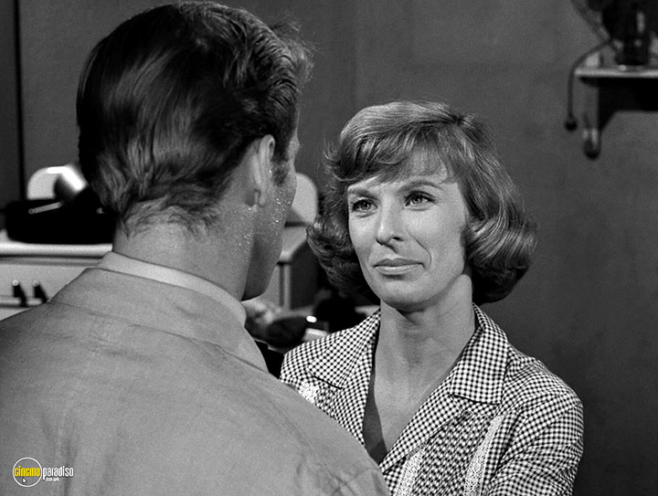 A still #6 from The Twilight Zone: Series 3 (1961)