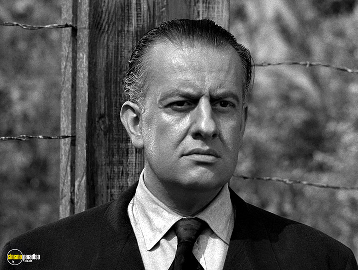 A still #4 from The Twilight Zone: Series 3 (1961)