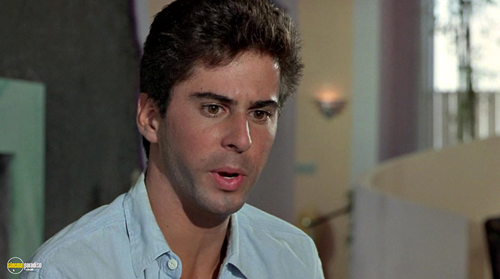 A still #17 from Weekend at Bernie's (1989)