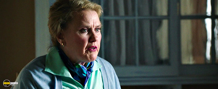 A still #17 from Freak Show (2017)