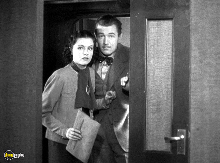 A still #57 from The Lady Vanishes (1938)