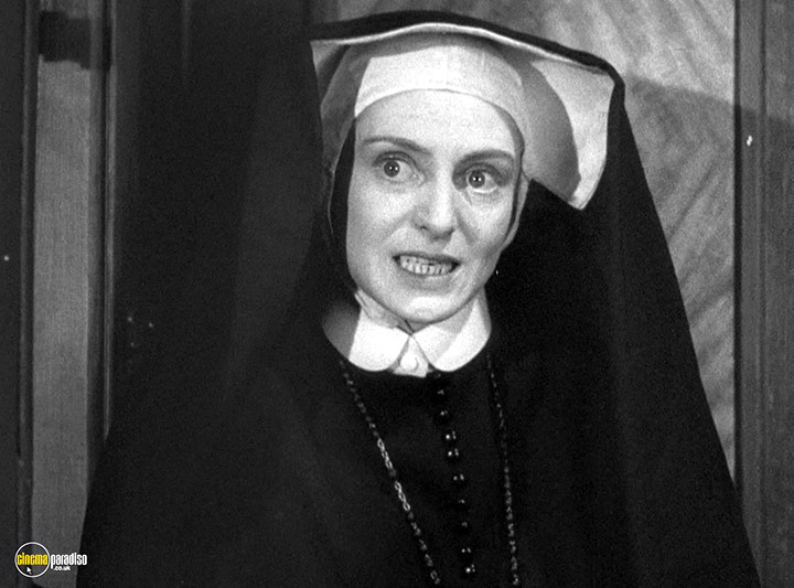A still #71 from The Lady Vanishes (1938)