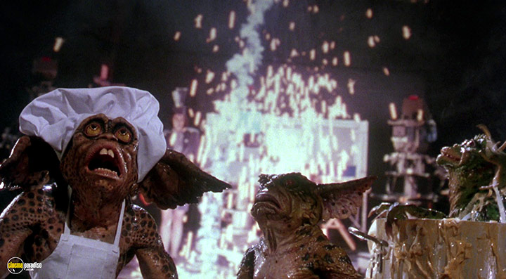 A still #27 from Gremlins 2: The New Batch (1990)